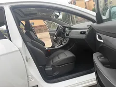 2021 Geely Emgrand UP 1.5L CVT, белый — фото 11
