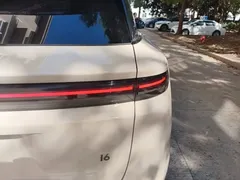 2025 Li Auto i6 4WD Standard — фото 8