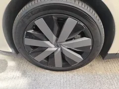 2025 Li Auto i6 4WD Standard — фото 23