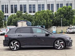 2021 Volkswagen Golf GTI 380TSI DSG — фото 3