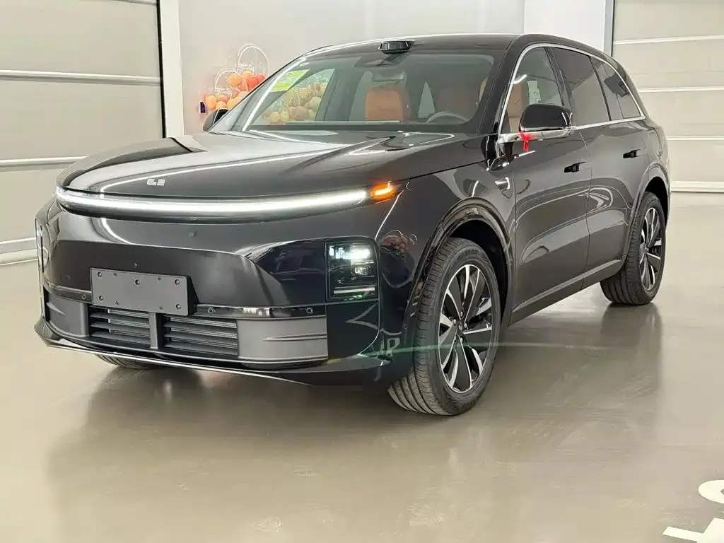 2025 Li Auto L6