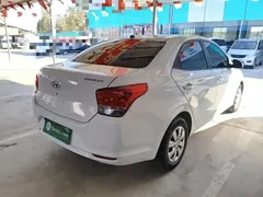 2020 Hyundai Reina 1.4L MT GL, белый — фото 7