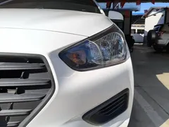 2020 Hyundai Reina 1.4L MT GL, белый — фото 24