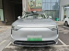 2025 Aito M8 EREV Ultra 53.4kWh 6-seat 192-line LiDAR — фото 3