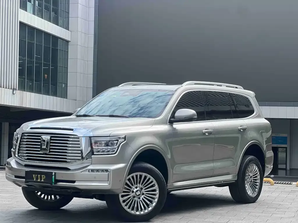 2023 Tank 500 Hi4-T PHEV