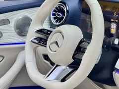 2023 Mercedes-Benz E-Class E 260 4MATIC Cabriolet, белый — фото 12