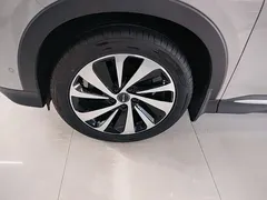 2023 BYD Song PLUS DM-i PHEV 150km Flagship Plus 5G Champion — фото 23