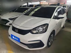 2021 Honda Fit 1.5L CVT, белый — фото 1