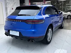 2020 Porsche Macan 2.0T, синий — фото 7