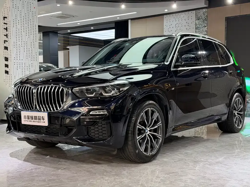 2021 BMW X5 M Sport Package