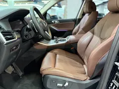 2021 BMW X5 M Sport Package, чёрный — фото 4