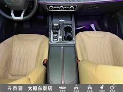 2023 Hongqi HS5 2.0T 4WD Pro — фото 20
