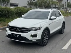2022 Volkswagen T-Roc 280TSI DSG 2WD Comfort Plus, белый — фото 1