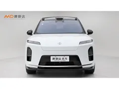 2025 Nio ES8 6-Seat Executive Luxury — фото 2