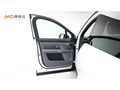 2025 Nio ES8 6-Seat Executive Luxury — фото 11