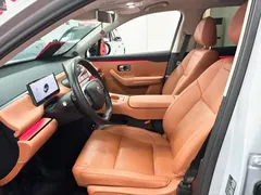 2026 Leapmotor C16 EV 630 LiDAR Premium 6-seat — фото 13