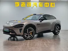 2025 Xiaomi YU7 4WD Pro — фото 1
