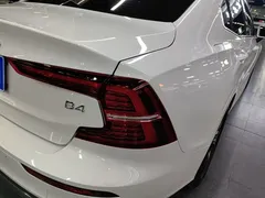 2023 Volvo S60 B4 Luxury, белый — фото 8