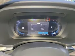 2023 Volvo S60 B4 Luxury, белый — фото 12