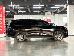 2026 Leapmotor C16 EV 630 LiDAR Premium 6-seat, чёрный — фото 6