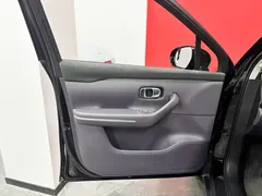 2026 Leapmotor C16 EV 630 LiDAR Premium 6-seat, чёрный — фото 13