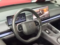 2026 Leapmotor C16 EV 630 LiDAR Premium 6-seat, чёрный — фото 14