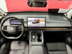 2026 Leapmotor C16 EV 630 LiDAR Premium 6-seat, чёрный — фото 17
