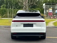 2025 Li Auto i6 4WD Standard, белый — фото 6