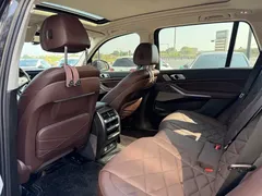 2022 BMW X5 30Li Premium M Sport Package, чёрный — фото 3
