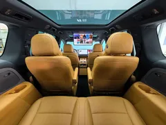 2025 Li Auto i8 Standard, белый — фото 13