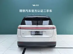 2025 Li Auto i8 Standard, белый — фото 16