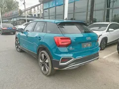 2022 Audi Q2L 35 TFSI Fashion, синий — фото 6
