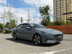 2022 Hyundai Elantra 1.5L CVT GLX Elite — фото 3