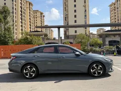 2022 Hyundai Elantra 1.5L CVT GLX Elite — фото 4