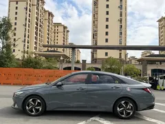 2022 Hyundai Elantra 1.5L CVT GLX Elite — фото 5