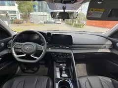 2022 Hyundai Elantra 1.5L CVT GLX Elite — фото 9
