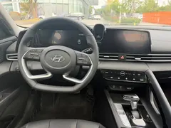 2022 Hyundai Elantra 1.5L CVT GLX Elite — фото 16