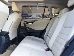 2022 Toyota RAV4 2.0L CVT 4WD Premium, белый — фото 5