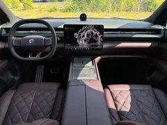 2026 Nio ES8 6-seat Executive Signature, чёрный — фото 9