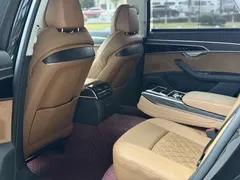 2019 Audi A8 Plus A8L 50 TFSI quattro Comfort, чёрный — фото 15
