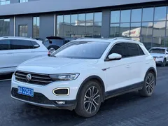 2022 Volkswagen T-Roc 280TSI DSG 2WD Comfort Plus, белый — фото 1