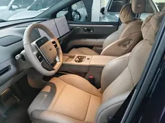 2025 Li Auto i6 2WD Standard, чёрный — фото 5