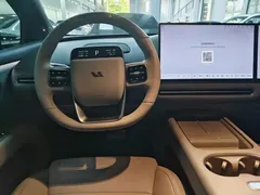 2025 Li Auto i6 2WD Standard, чёрный — фото 17