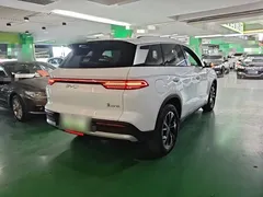 2025 BYD Song Pro 2nd Gen DM-i PHEV 75km, белый — фото 7