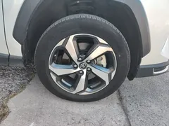2022 Toyota RAV4 2.5L Hybrid E+ 2WD Elite Pro, белый — фото 24
