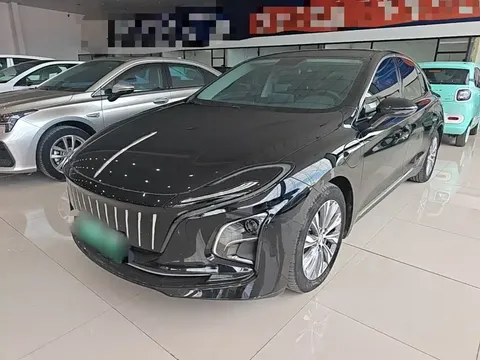 2023 Hongqi E-QM5 EV 620km PLUS