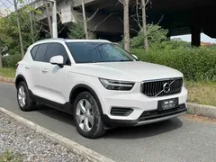 2021 Volvo XC40 T3 Fashion, белый — фото 3