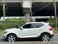 2021 Volvo XC40 T3 Fashion, белый — фото 7
