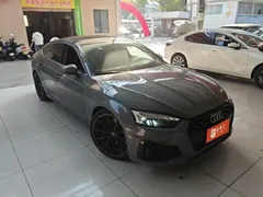 2021 Audi A5 Sportback 40 TFSI Fashion — фото 2
