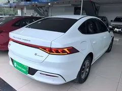 2024 BYD Qin PLUS Honor DM-i PHEV 55km Leading, белый — фото 7